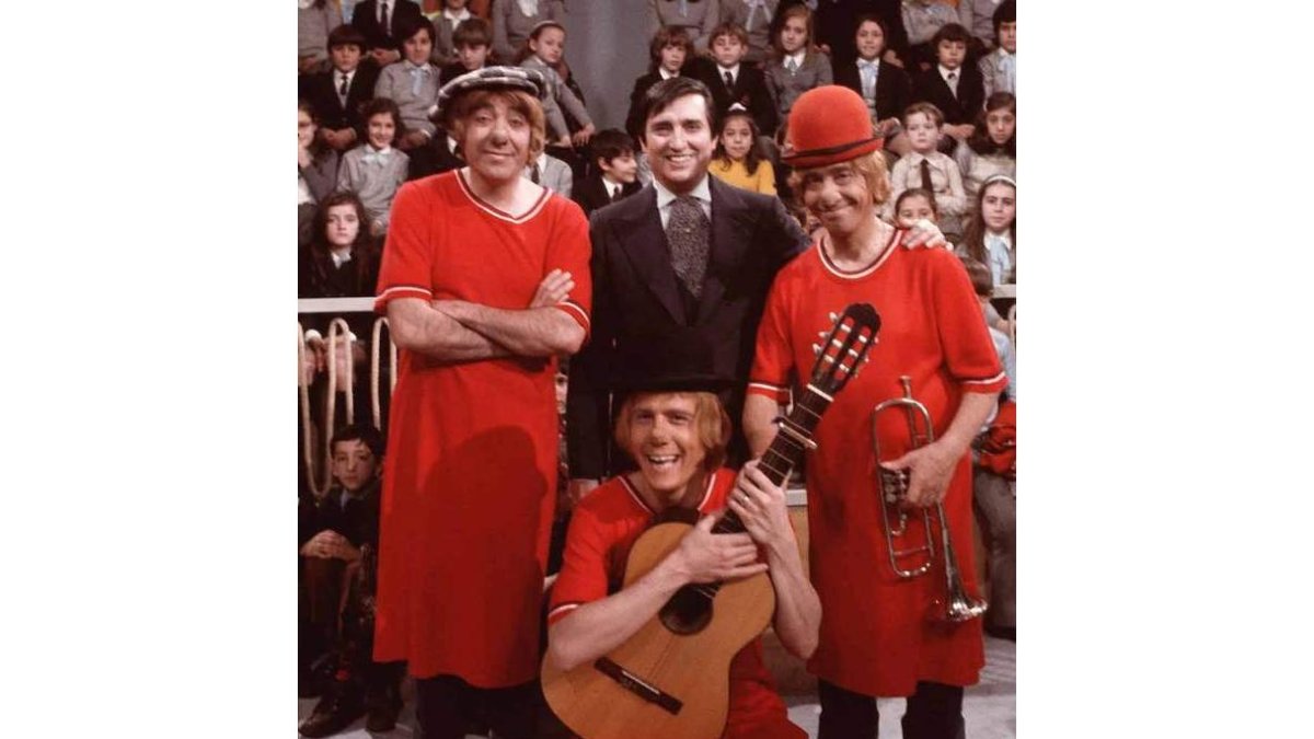 Los ‘payasos de la tele’ entretuvieron a los niños de 1973 a 1983. Debajo, ‘El Caso’, ‘La Codorniz’ y ‘Mortadelo’