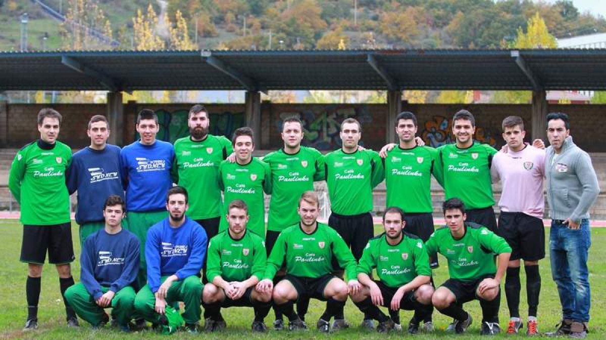 Formación del equipo de La Robla que milita en la 1.ª División Provincial de Aficionados.