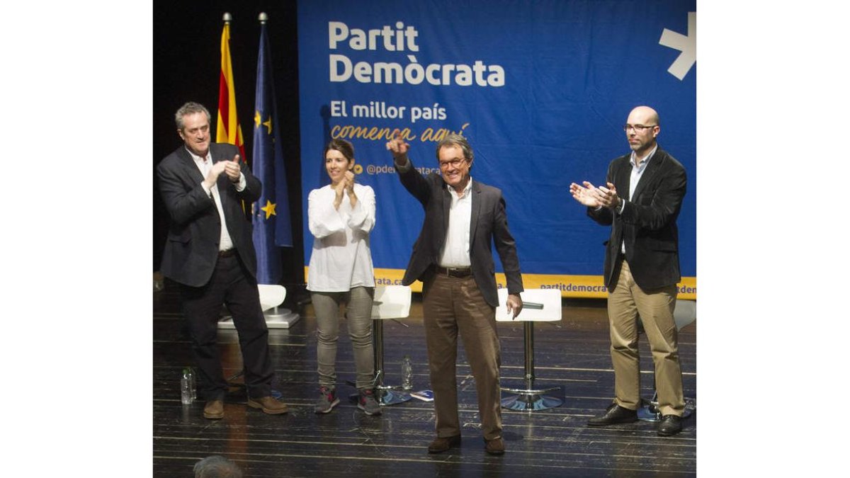 Artur Mas, ayer, durante la presentación del partido PDeCat. MARTA PÉREZ