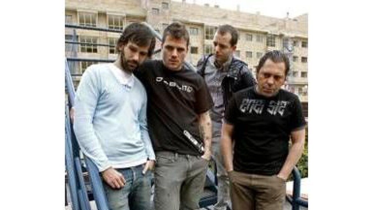 Imagen de los integrantes de El canto del loco