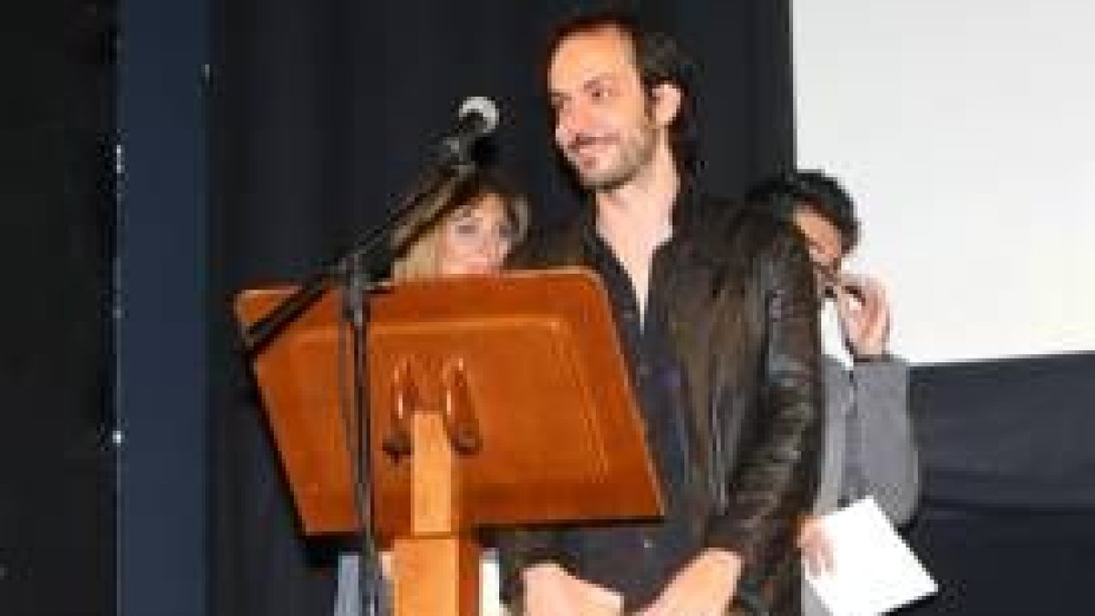 Un grupo de cómicos puso la nota de humor a la gala