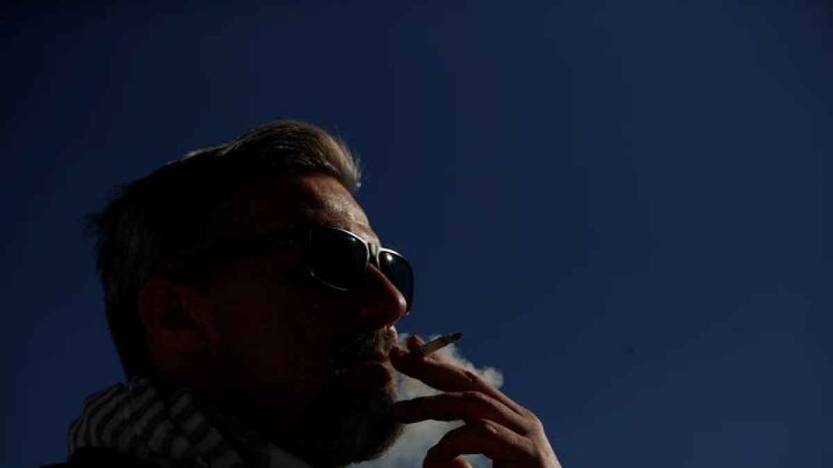 Nueva Zelanda prohibirá el consumo de tabaco. DL