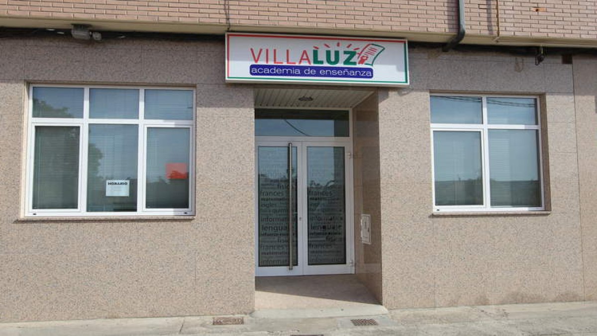 El centro se encuentra en la calle Villaluz.