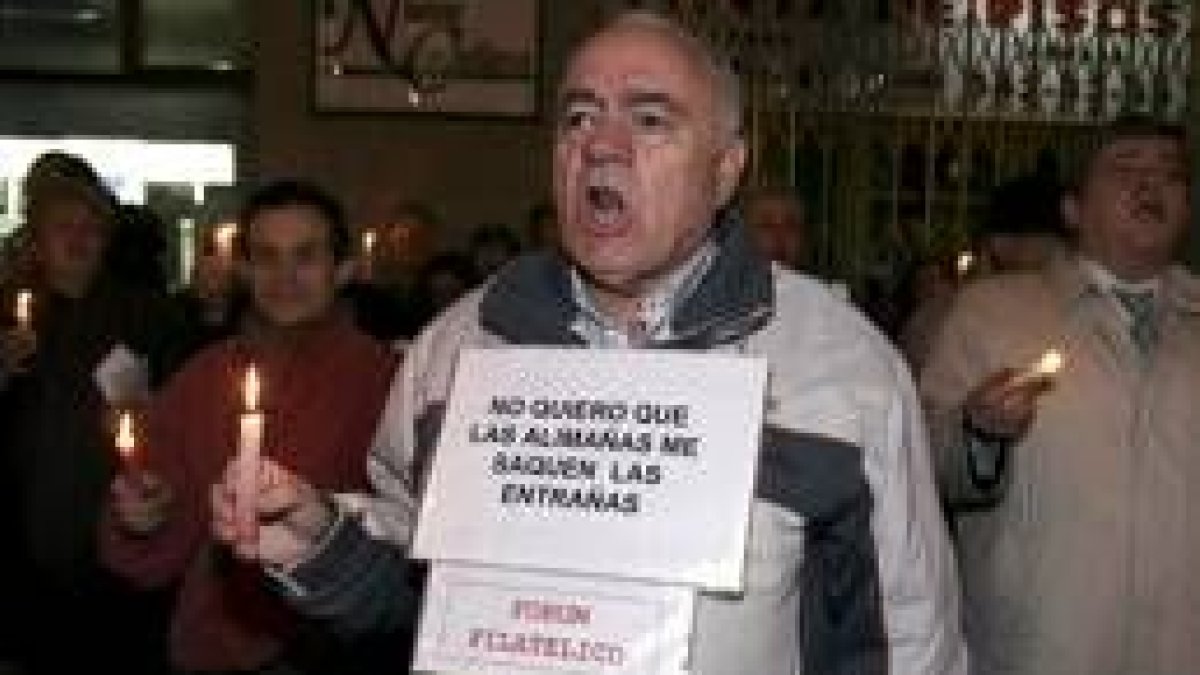 GUSTAVO CUEVAS