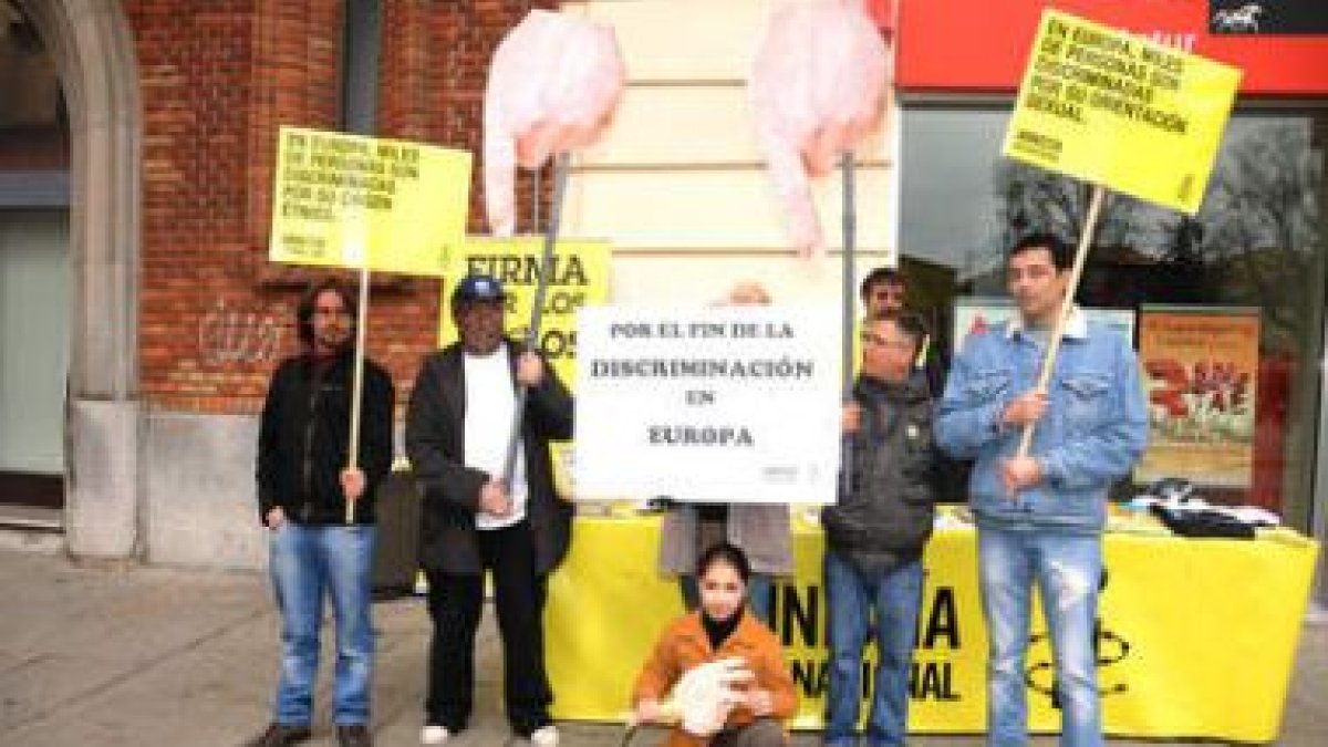 Amnistía Internacional se sumó a los actos contra la discriminación en León.