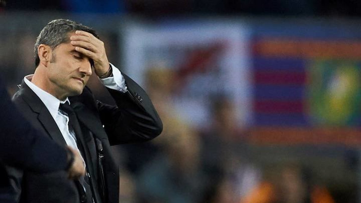 Valverde en un gesto de desesperación durante el partido. ALEJANDRO GARCÍA