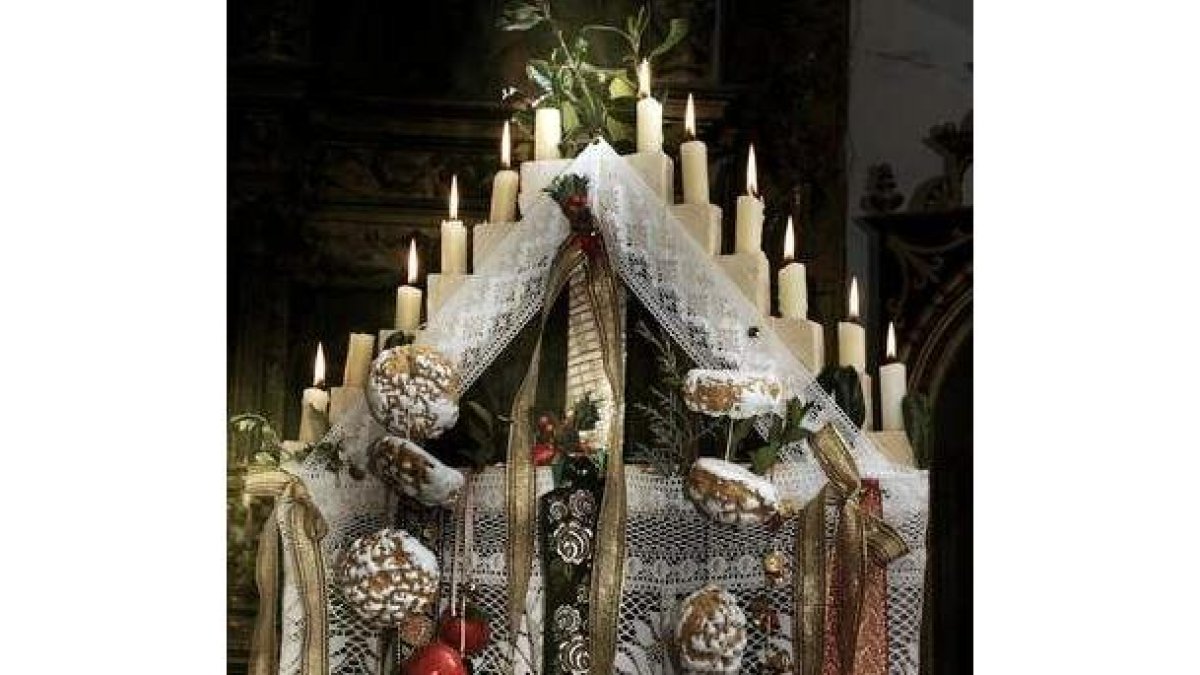 Ramo leonés de Navidad en Vallecillo.