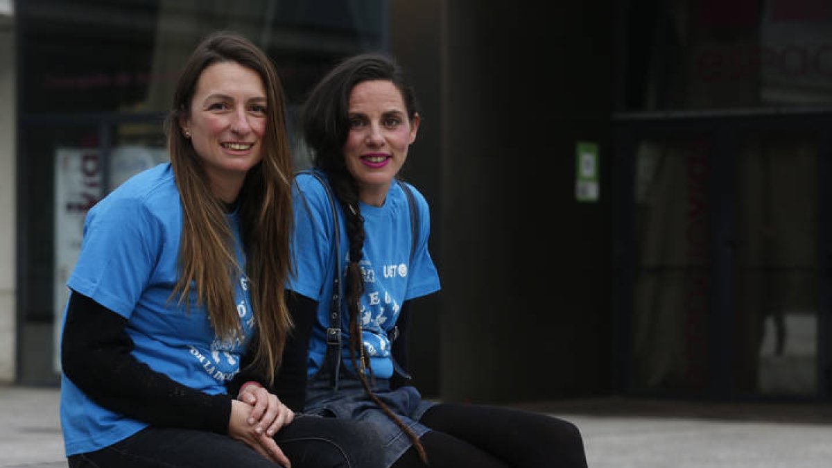 Txiripitas y Rebeca Carrera en Espacio Vías. FERNANDO OTERO