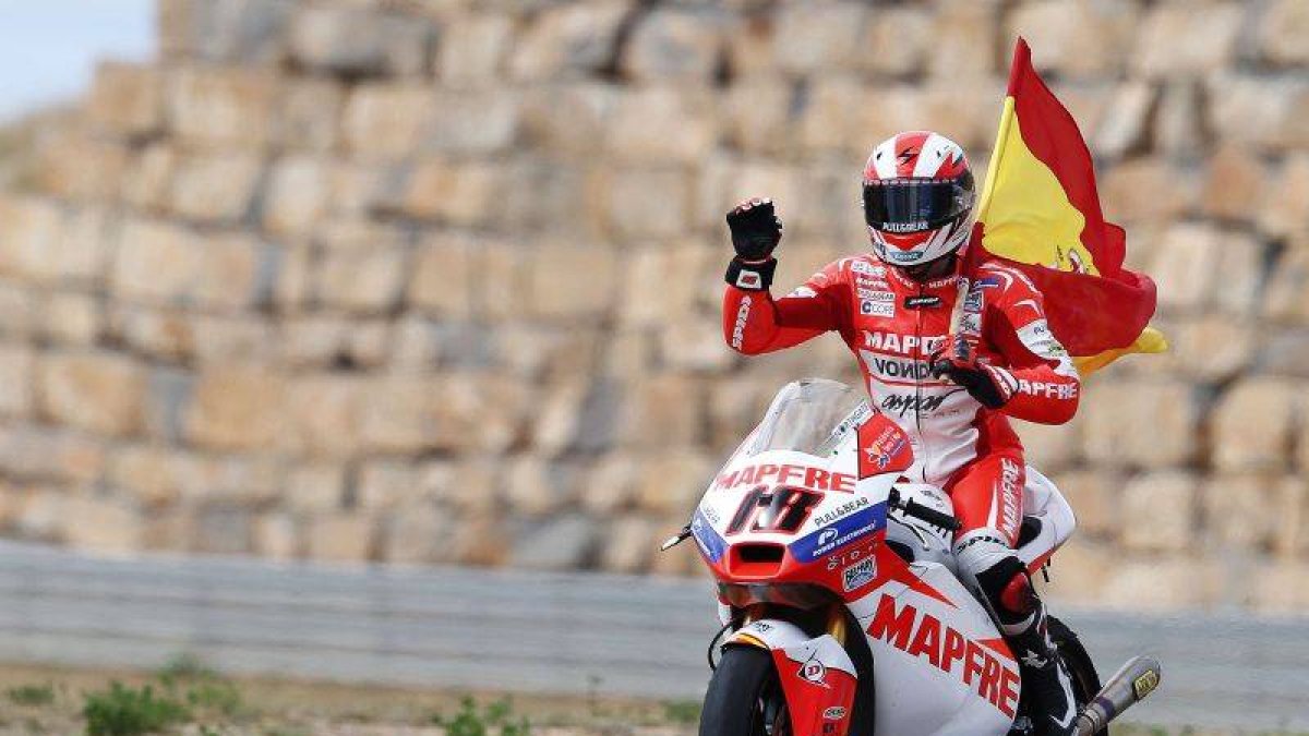 Nico Terol celebra segunda victoria de la temporada en Motorland.