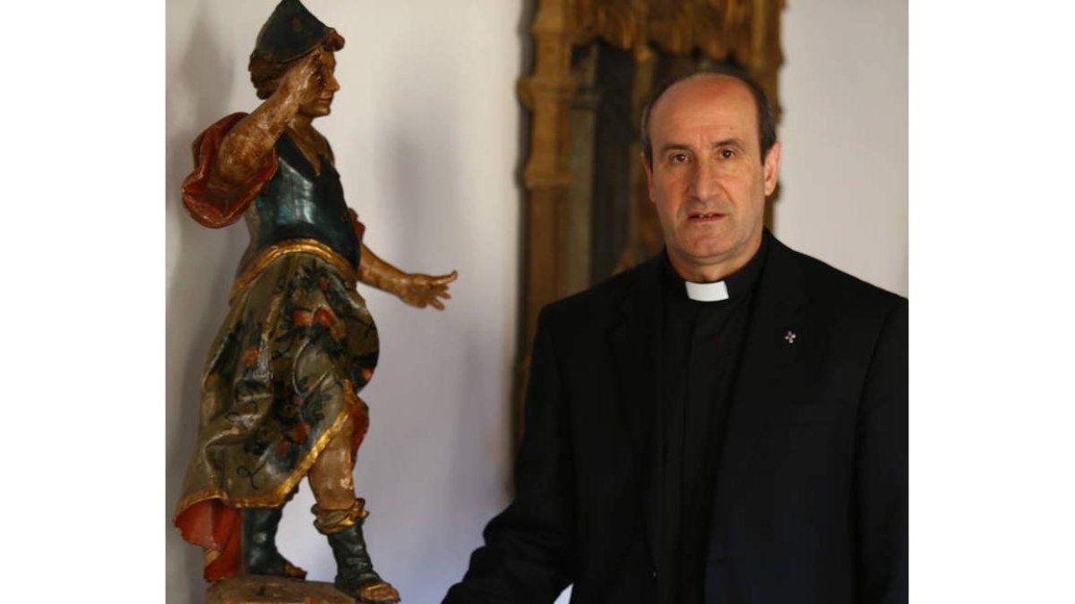 El vicario Jesús Fernández es el nuevo obispo auxiliar de Santiago de Compostela.