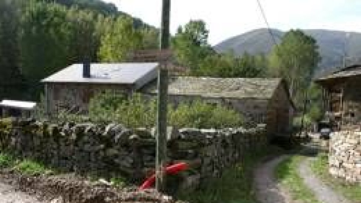 Palacios abandona la lista de pueblos abandonados con tres habitantes