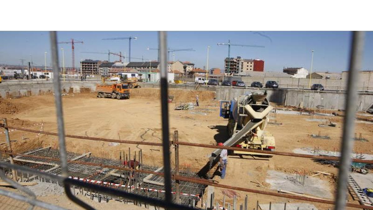 Aspecto de las obras de una de las fases de la urbanización de El Portillo, de Viproelco.