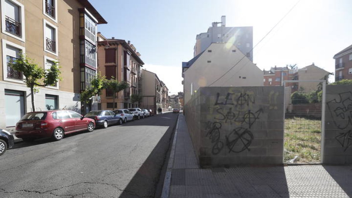 Calle San Pedro en el barrio del Ejido. JESÚS F. SALVADORES