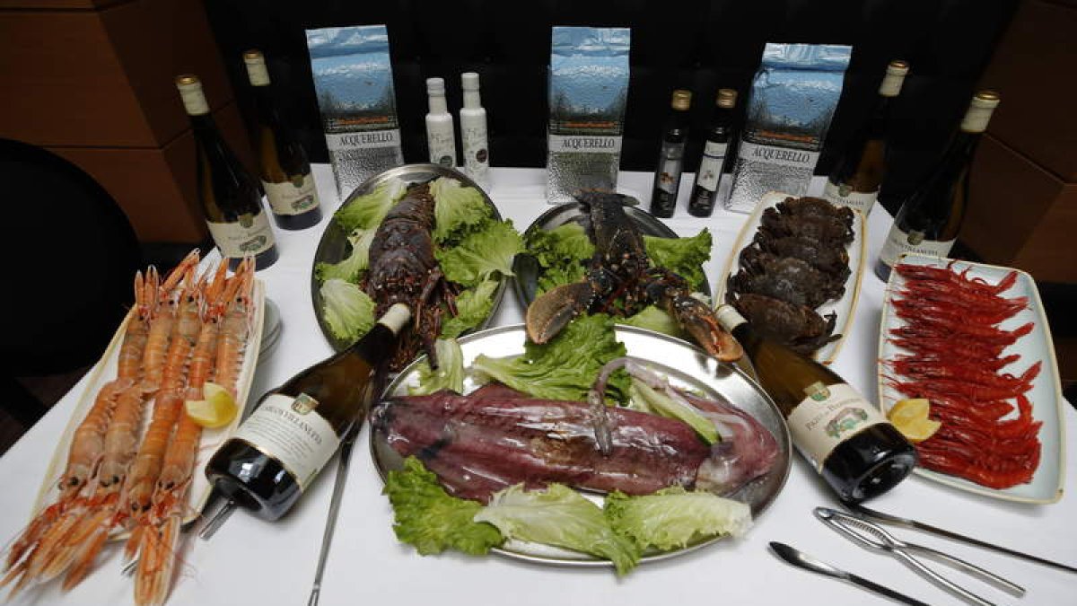 El restaurante 19 Reyes se encuentra en la plaza San Marcelo 15 (León). Teléfono de reservas: 987 101 262. Las jornadas incluyen dos entrantes, un arroz a elegir entre siete variedades, postre y bebida.