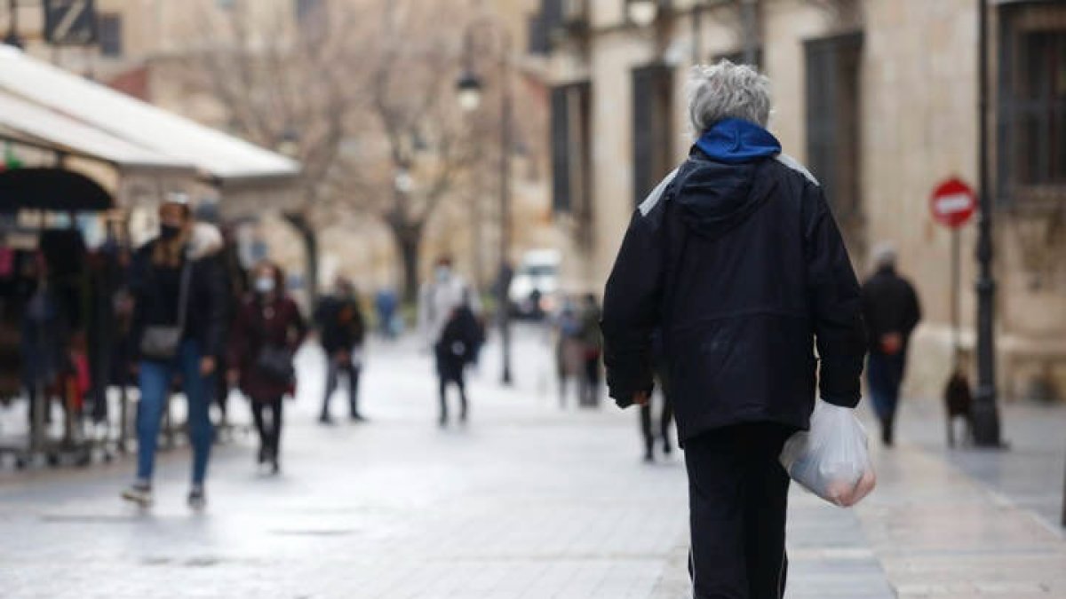 Cáritas atendió en 2022 a 4.384 personas en León. FERNANDO OTERO