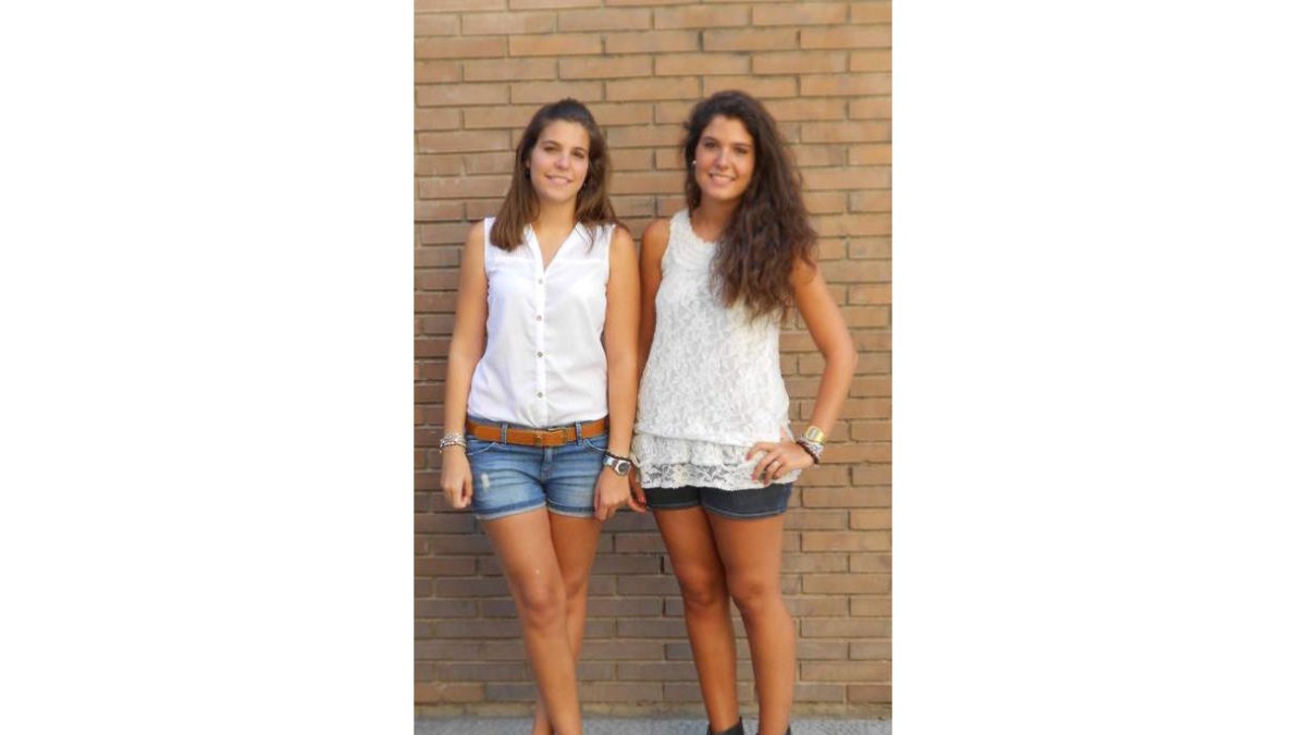 Helena y Nelly Suárez Ibarz.