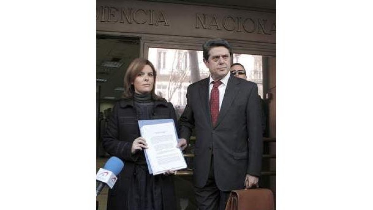Sáenz de Santamaría y Trillo presentaron la recusación contra Garzón