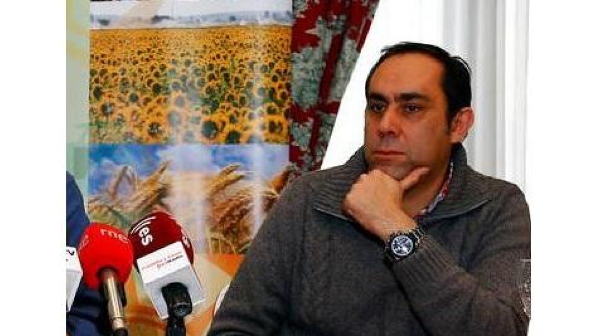 Valentín Martínez irá a las Cortes por la UPL