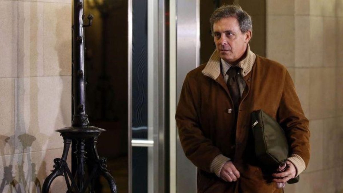 Jordi Pujol Ferrusola, a su llegada al Parlament de Catalunya, en febrero del 2015, para comparecer en la comisión de investigación.