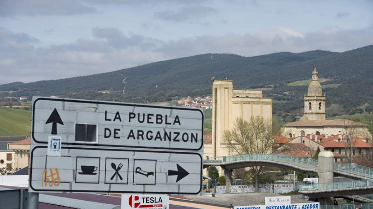 ADRIÁN RUIZ DE HIERRO