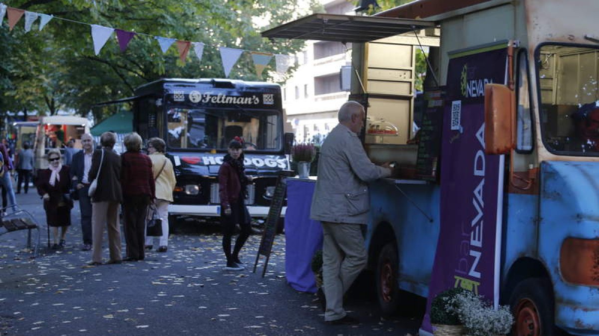Los puestos de comida y el resto de zonas cerrarán sus puertas mañana hasta junio de 2016.