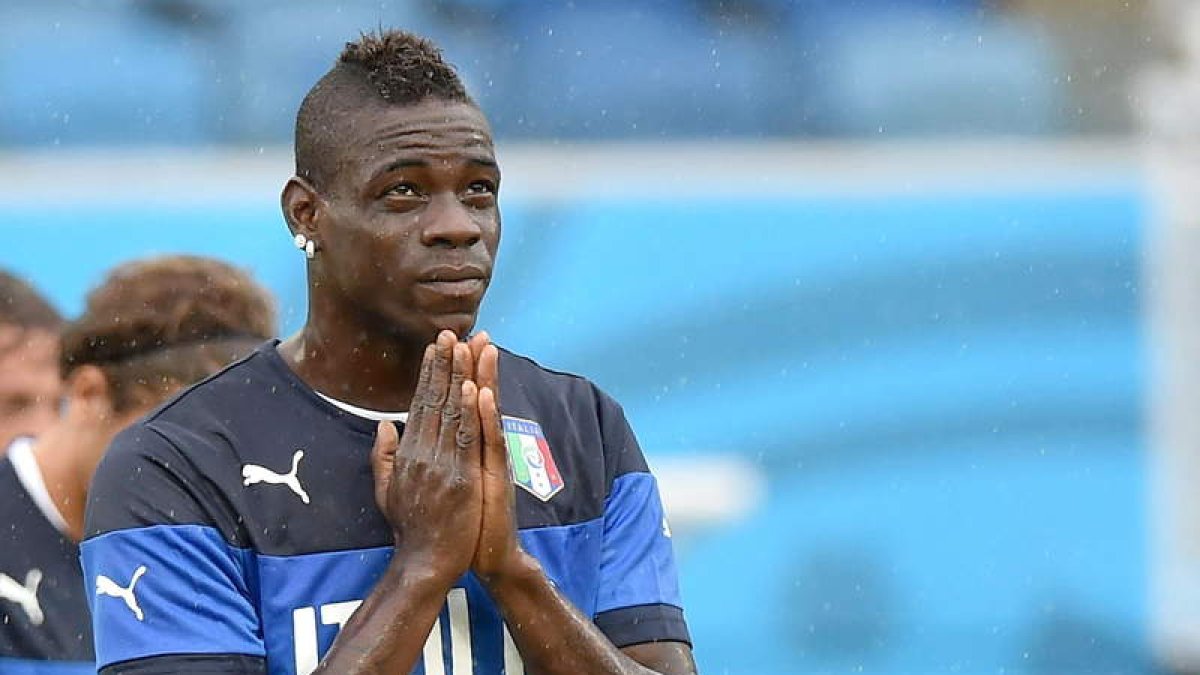 Balotelli implora el pase de la selección italiana.