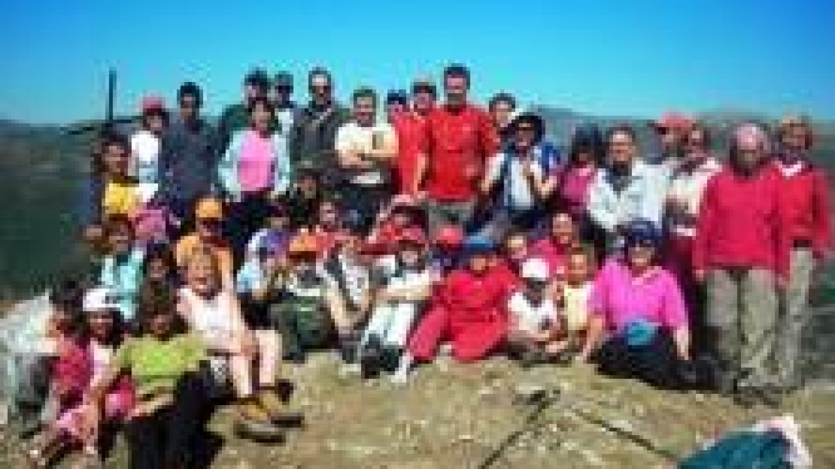 El grupo de montaña Yordas de León en Cueto San Mateo y su entorno