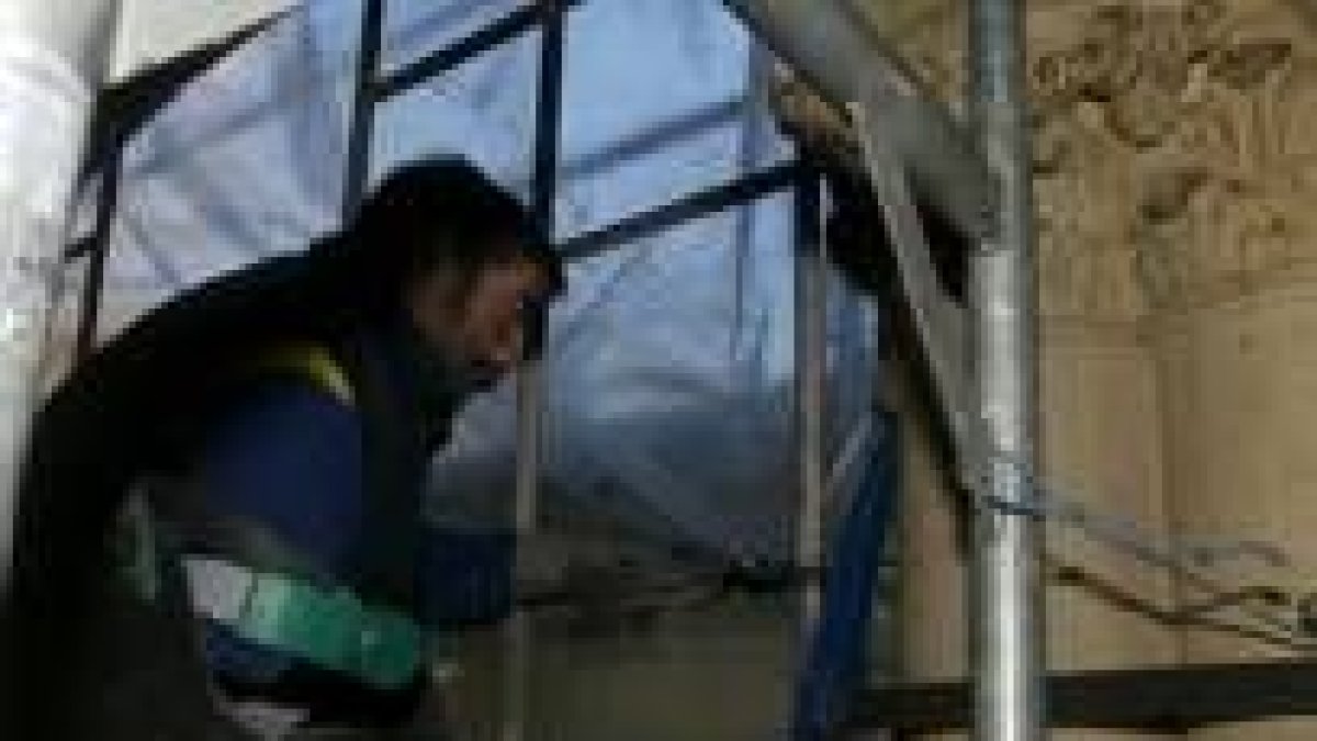 La última rehabilitación restauró las vidrieras de la galería