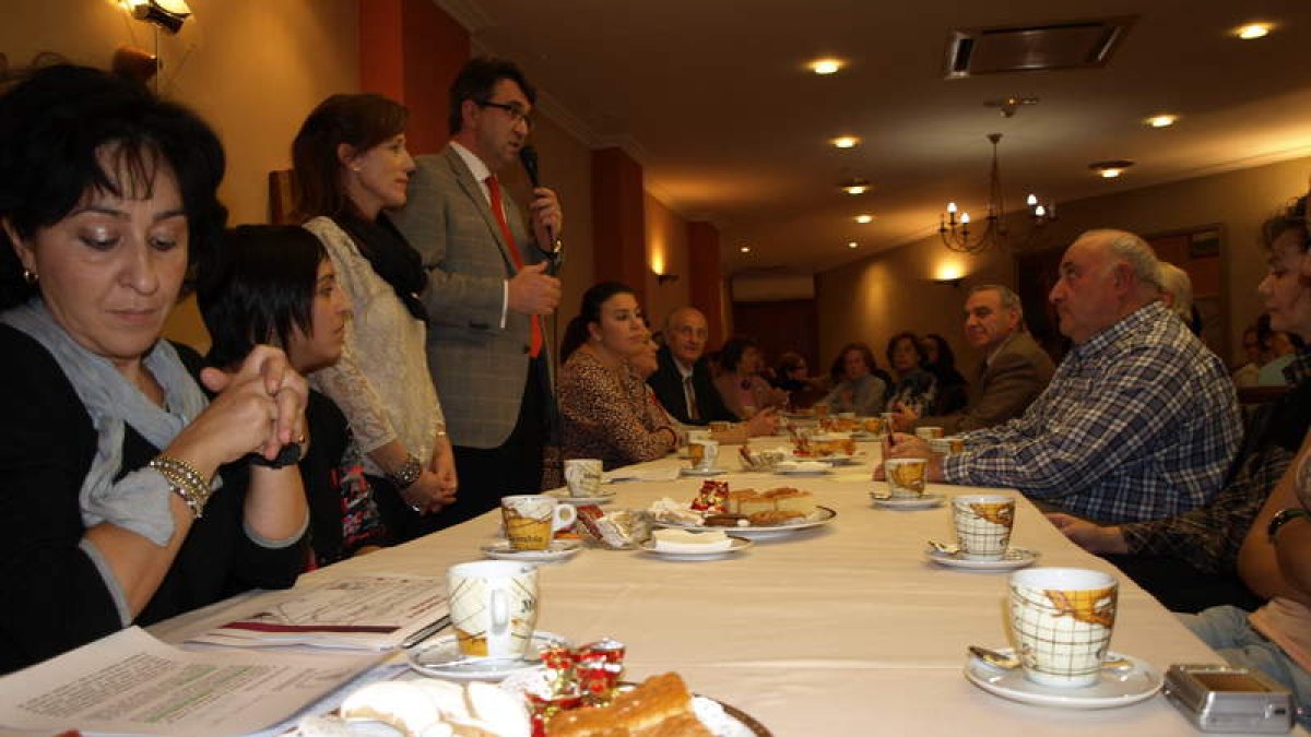 Café solidario celebrado el viernes en Valencia.