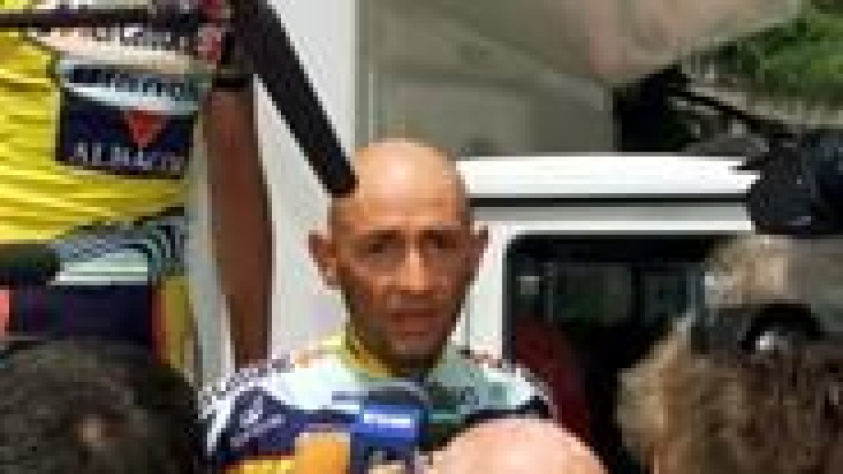 Marco Pantani podría ser sancionado si prospera el recurso de la UCI