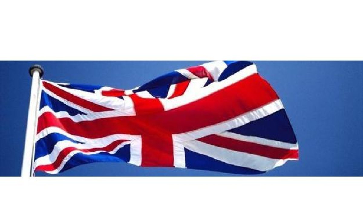 La bandera de Gran Bretaña ondea en Londres. DL