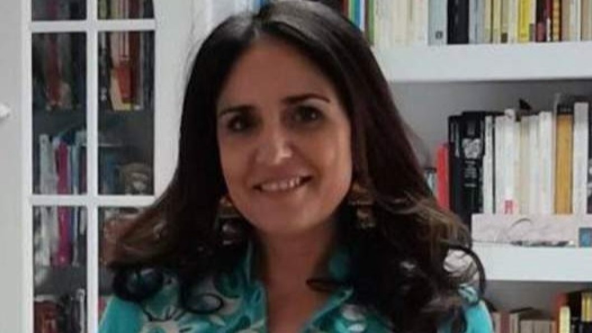 Mayela Paramio. DL
