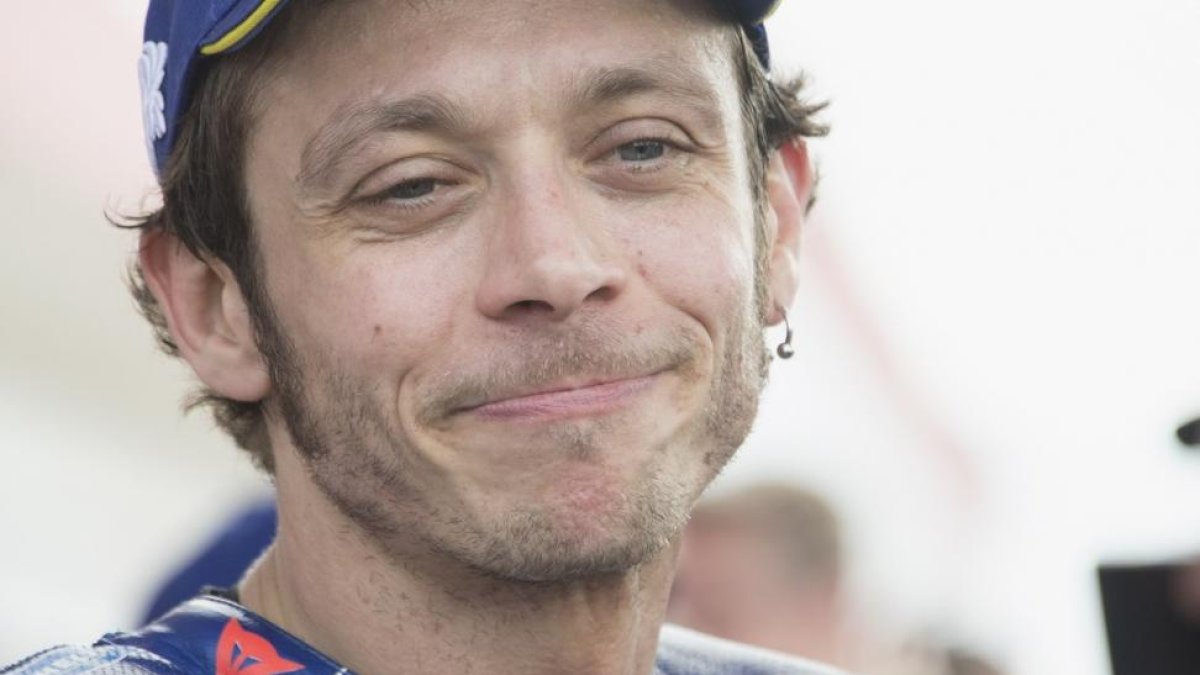 Valentino Rossi lamenta su caída al llegar a su box en Austin (Tejas).