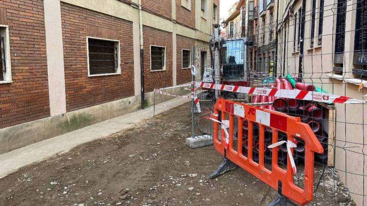 Los escolares del entorno fueron alertados el lunes cuando se picó una tubería del gas.