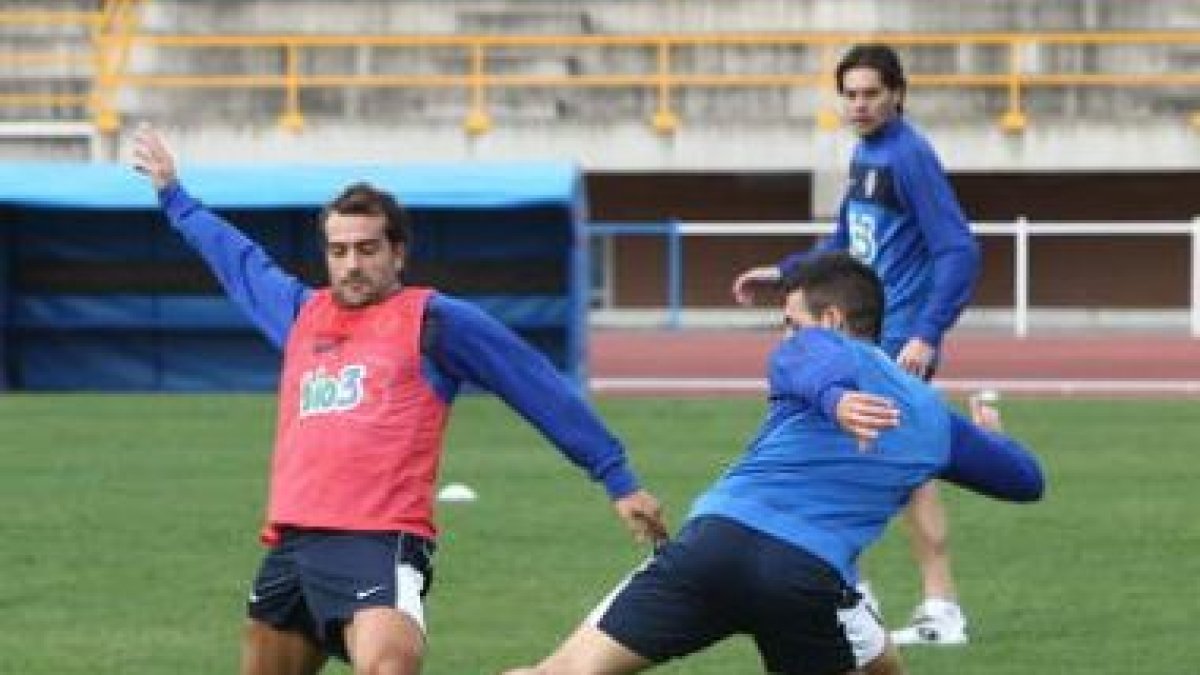 El equipo berciano busca un triunfo que ya toca conseguir en su terreno de juego.