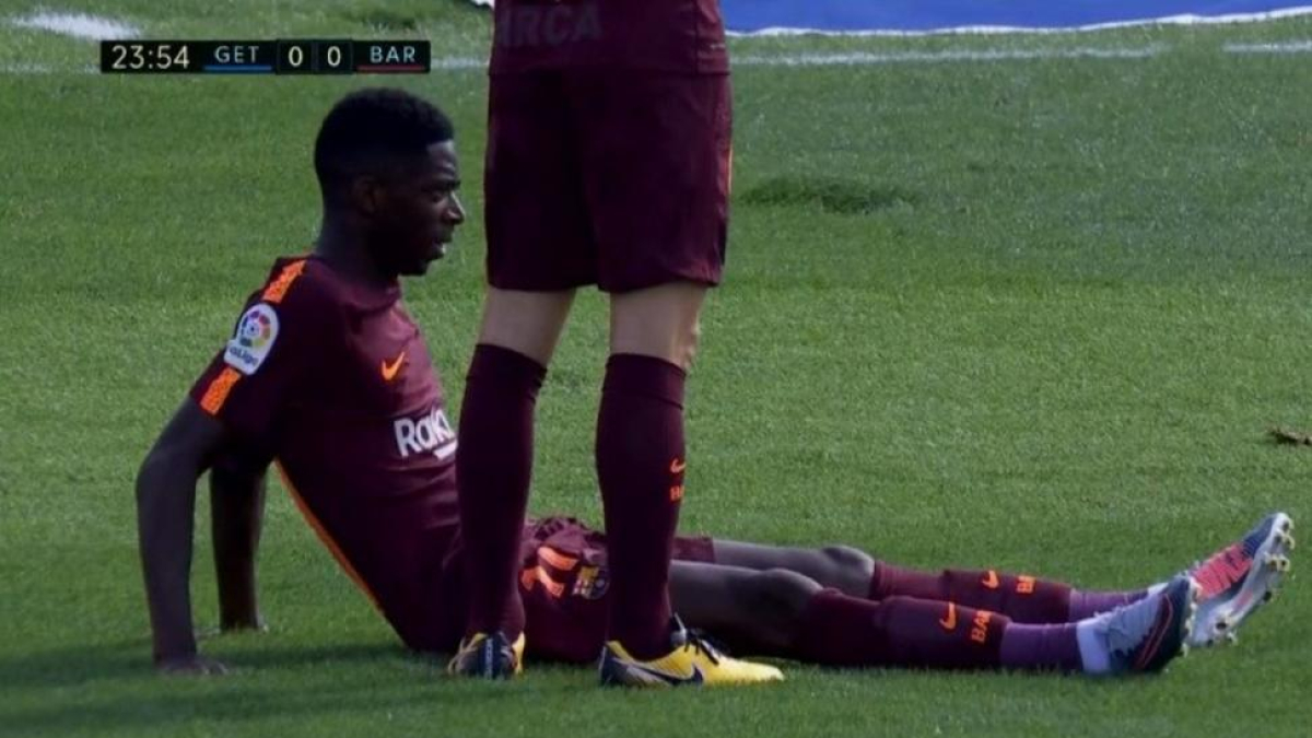 Dembélé, lesionado sobre el césped de Getafe