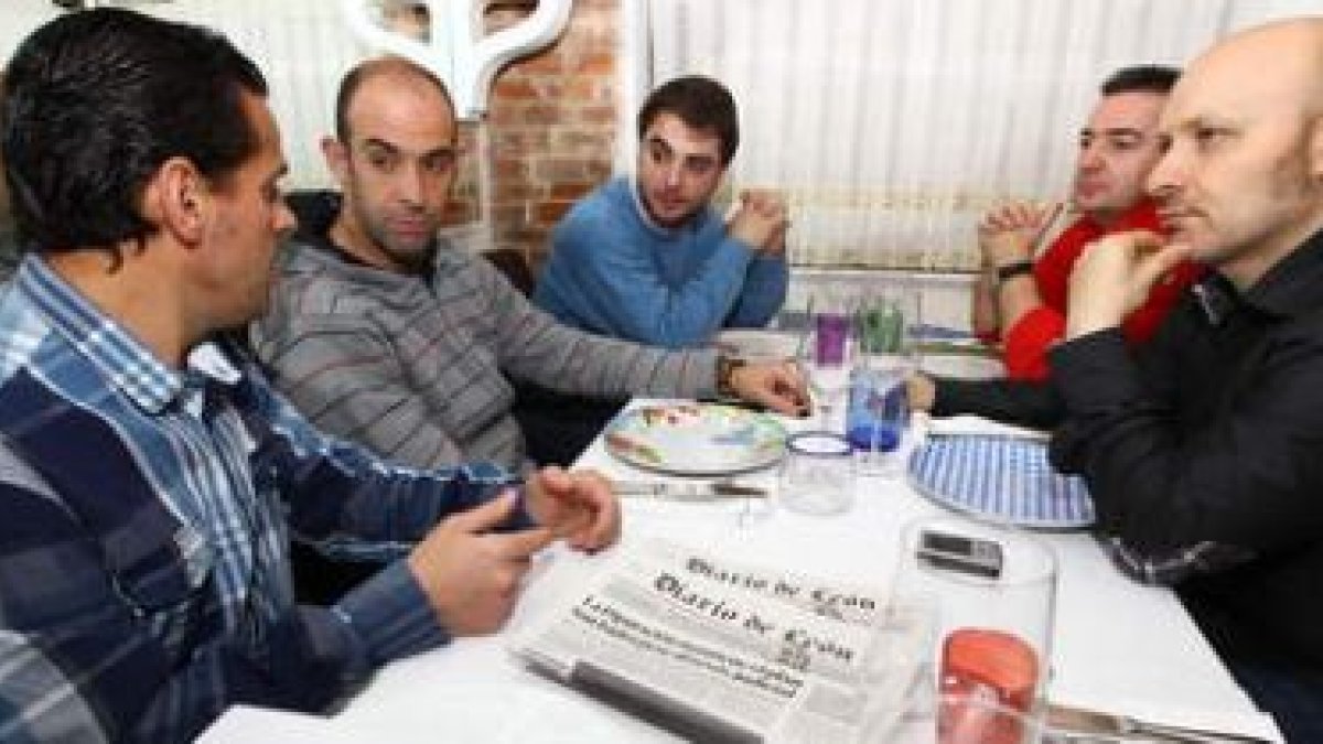 Ángel Fraguas, Alberto Monteagudo, Sergio Anuncibay, Georgino Fernández y Miguel Ángel Tranca.