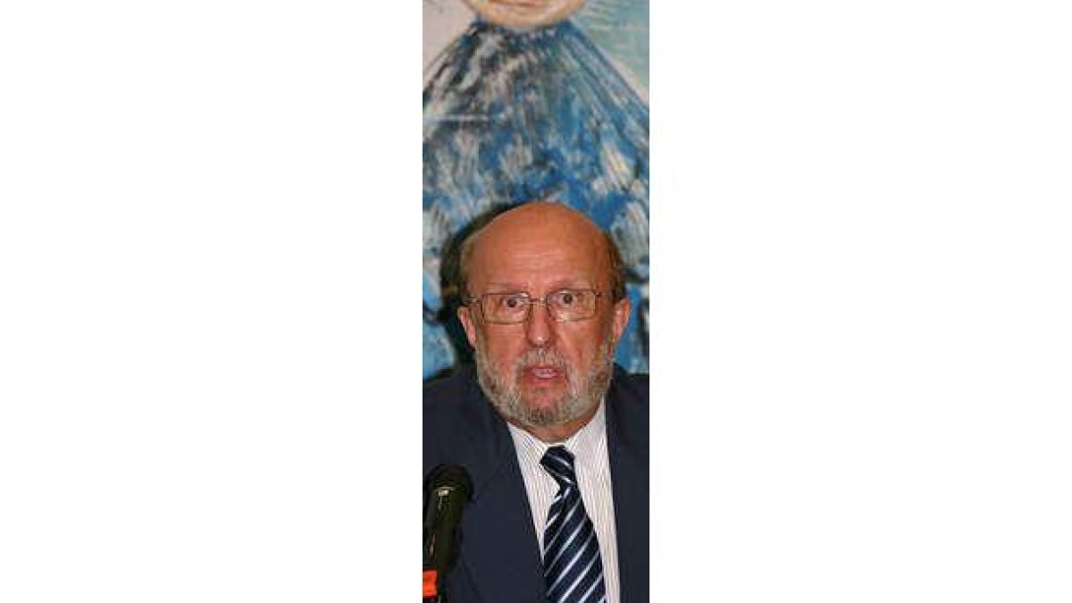 Foto de familia de la nueva promoción del Máster en Finanzas de la Universidad de León.