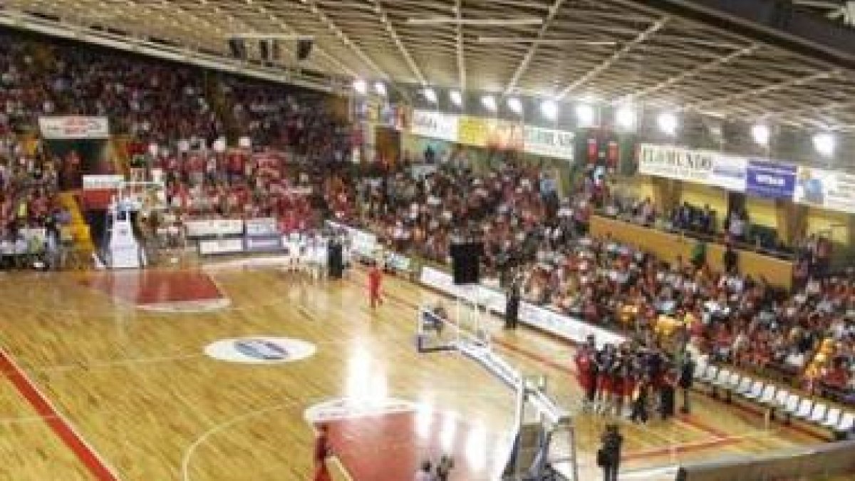 La pista del Palacio sufrirá cambios para la próxima Liga.