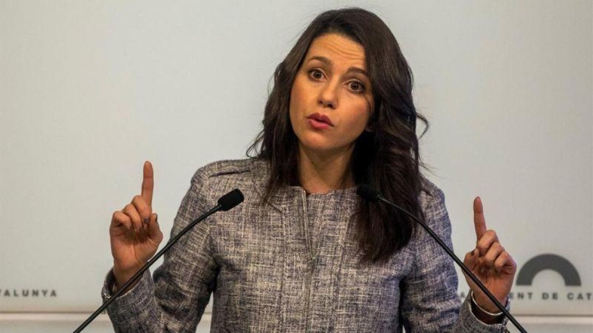 Inés Arrimadas, en el Parlament.