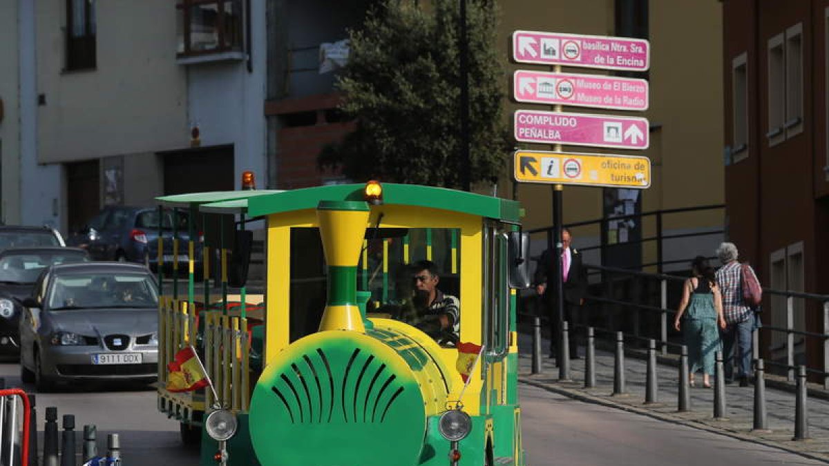 El trenecito recorrerá Ponferrada hasta el 19 de septiembre.