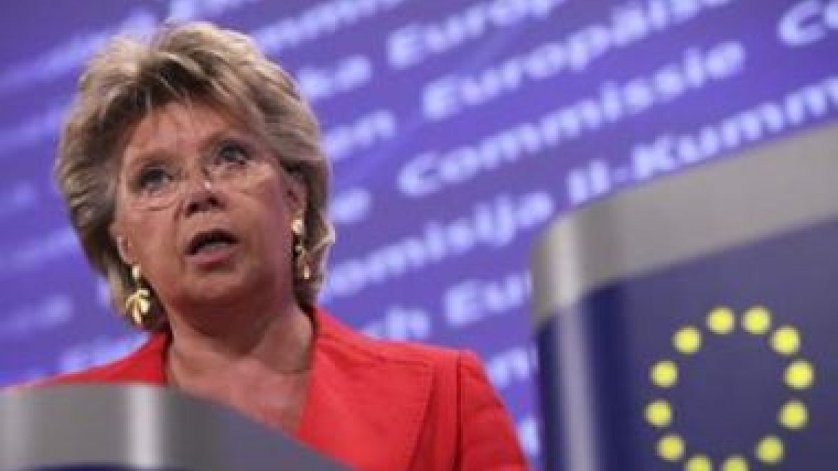La comisaria europea, Viviane Reding, en una de sus comparecencias en Bruselas.