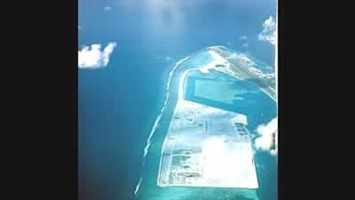 Buena parte de las Islas Maldivas se inundaron tras el paso de las olas gigantes.
