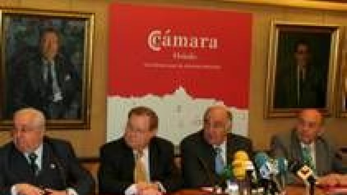 Los representantes de las cámarsa de Oviedo, Gijón, León y Avilés se reunieron ayer en Asturias