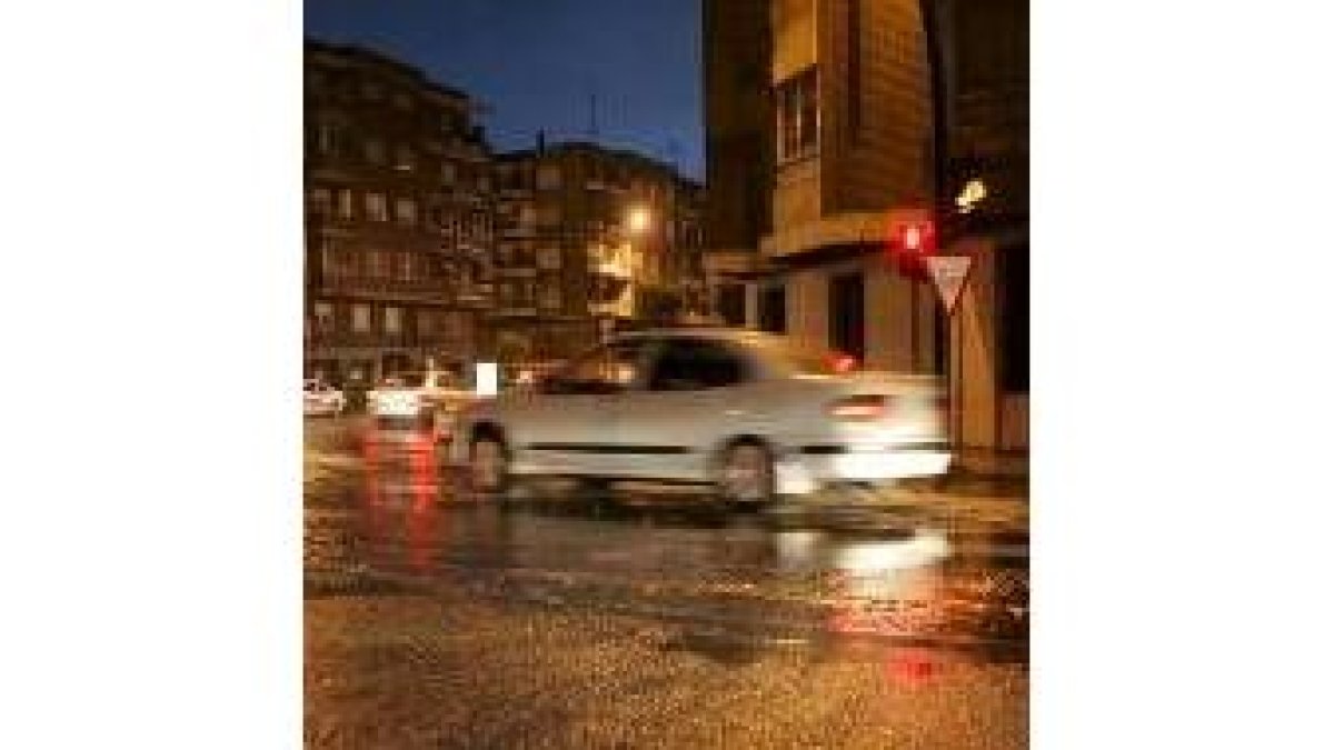 Los rayos provocaron la desprogramación de semáforos