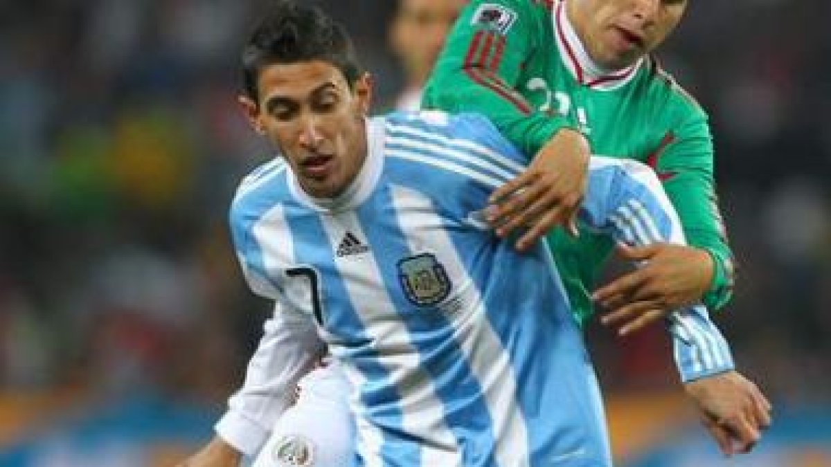 Di María en el partido de Argentina ante México.