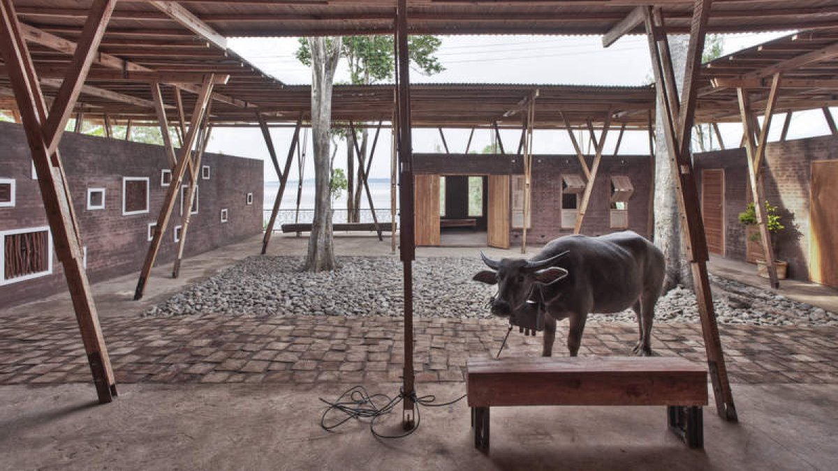 Centro de formación para granjeros locales en Indonesia, obra del estudio TYIN tegnestue.
