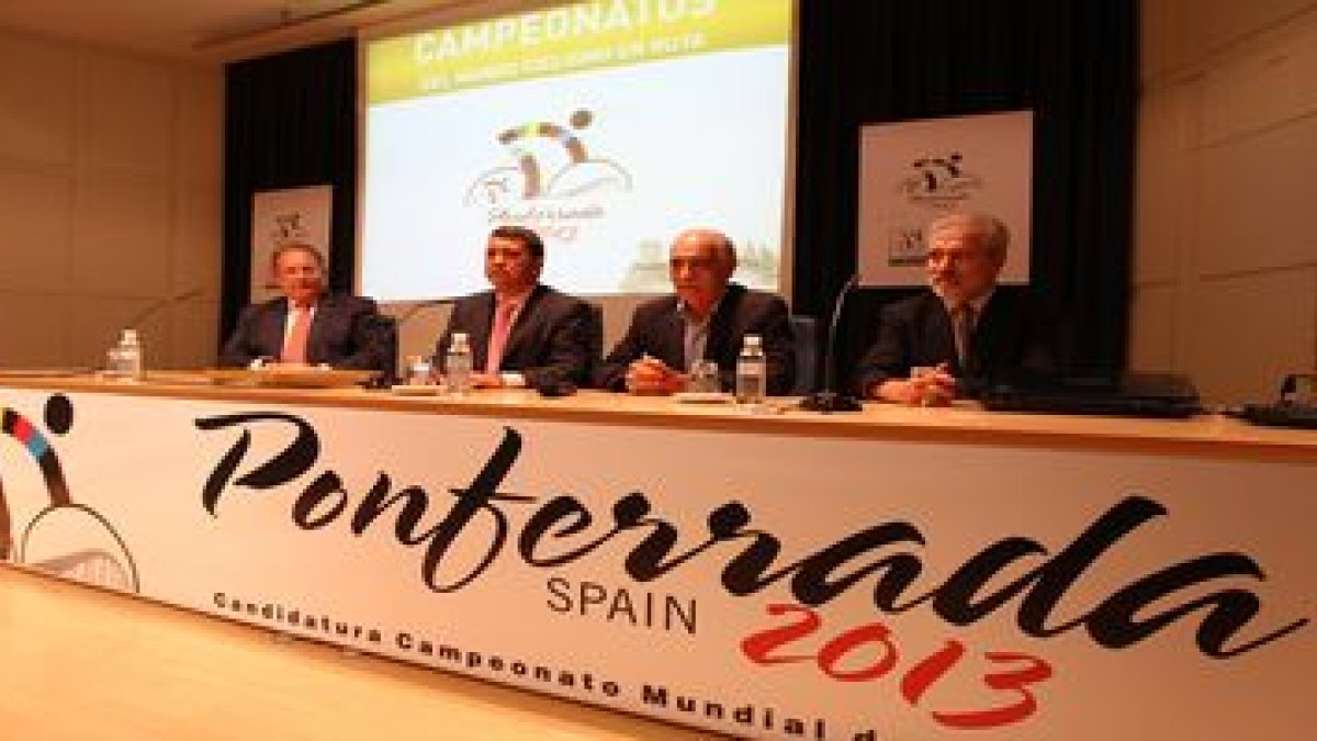 imagen de la presentación de la candidatura de Ponferrada.
