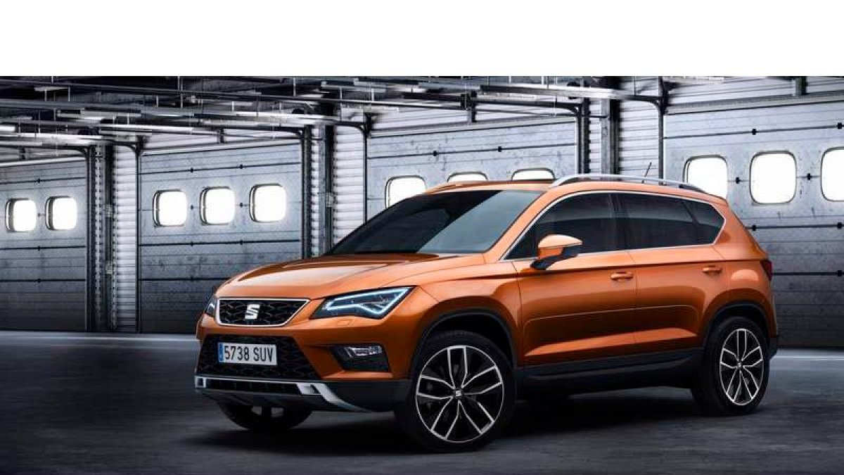 Seat desembarca en le segmento SUV con el Ateca, que llegará en junio.