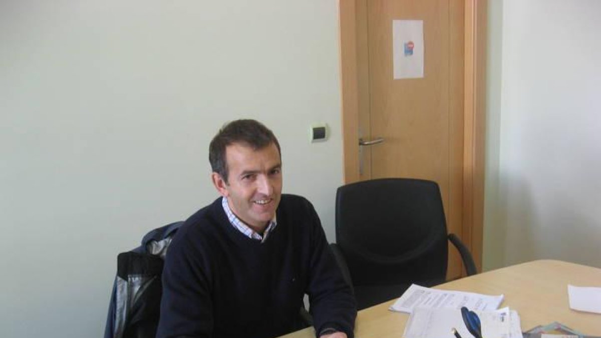 Santiago Dorado. SECUNDINO PÉREZ